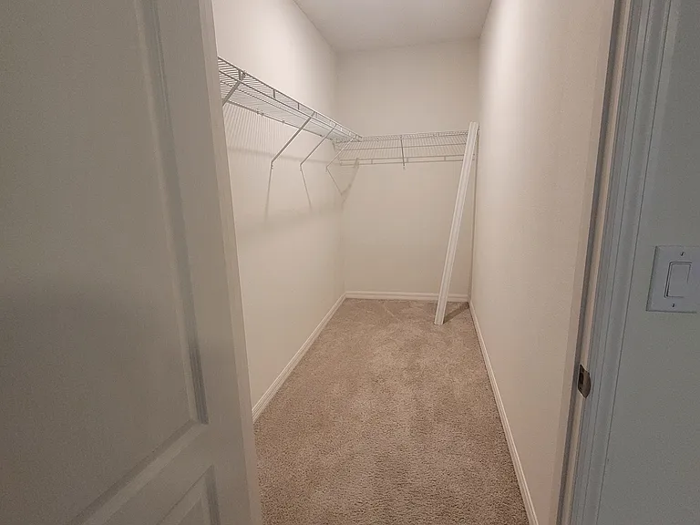 217 Duke Dr — Photo 26