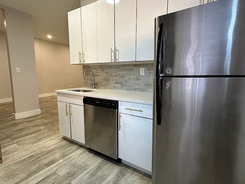 1st image of 92-94 Highland Ave #205