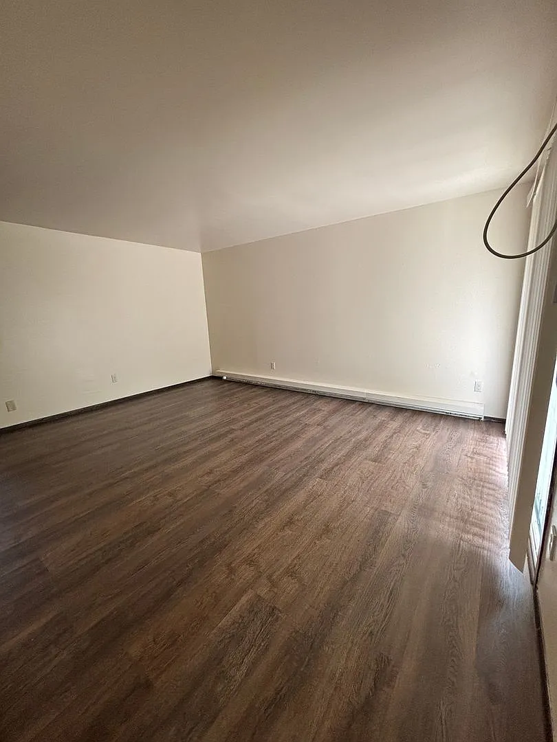 8548 W. Appleton Ave. — Photo 2
