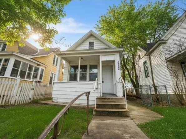 1274 Edgerton St, Saint Paul, MN 55130