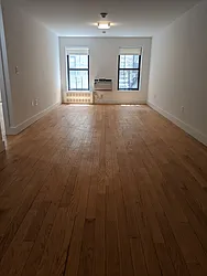 Rented by Arwell Realty