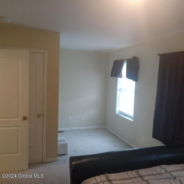 3rd image of 49.5 Alexander Street