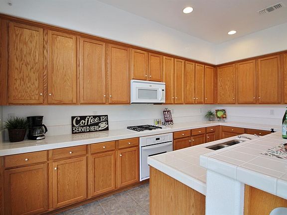 5th image of 2779 Shoemaker Ct