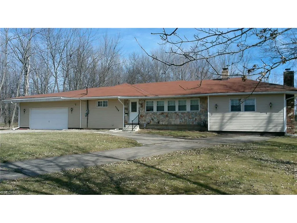 7309 Free Ave photo 1
