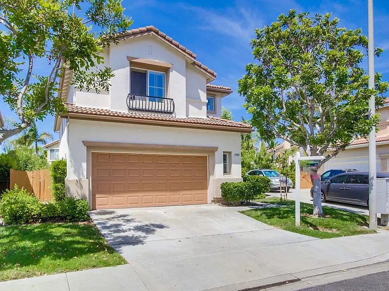 11905 Westview Pkwy — Photo 1