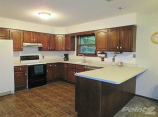 7460 Dorr St, Toledo, OH 43615