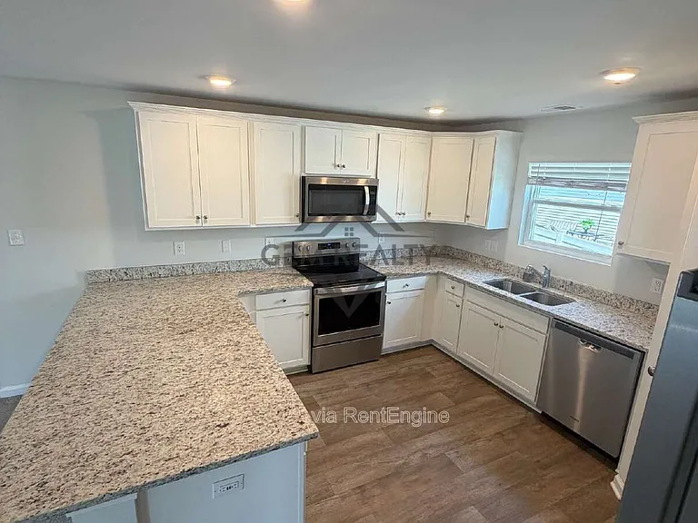 6619 Sacagawea St — Photo 45