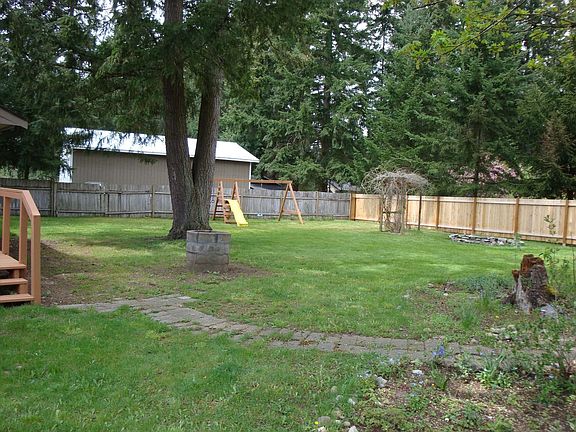 2nd image of 22242 SE 304th St
