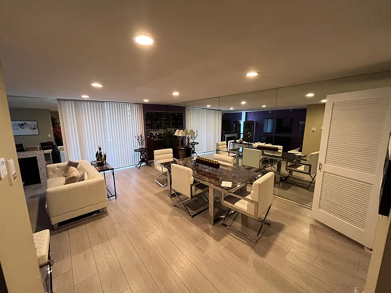 1815 Glendon Ave #101 — Photo 8
