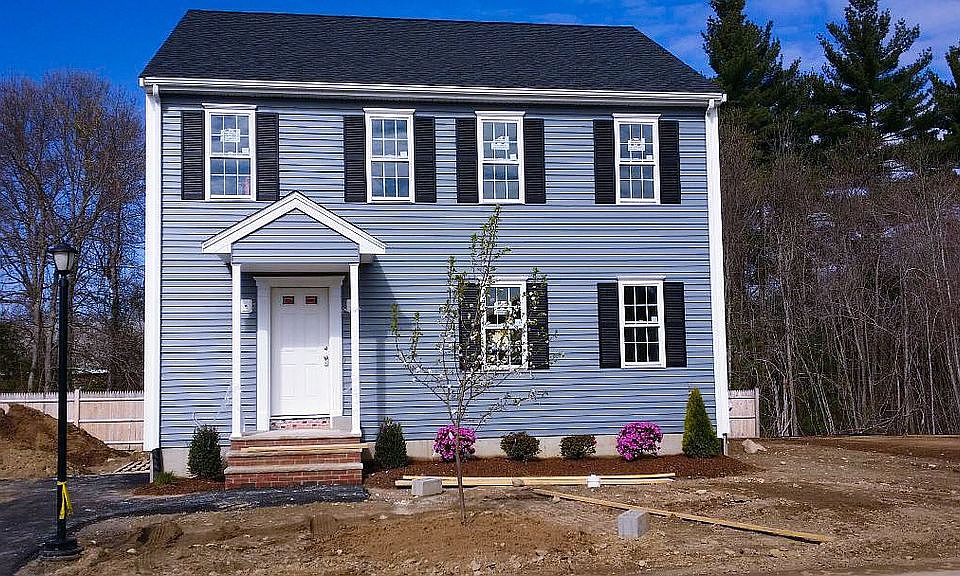 1st image of 60 Sophia Ln