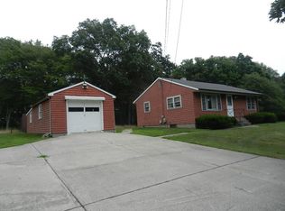 32 Westcott Rd, North Scituate, RI 02857