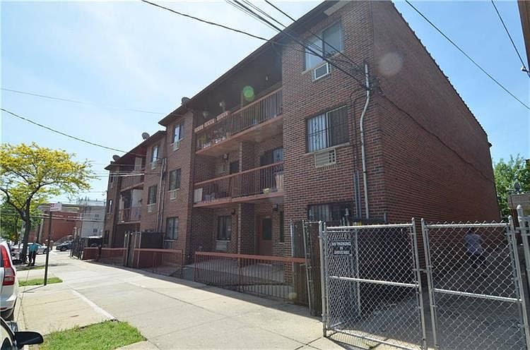 2nd image of 10507 Otis Ave APT 3A