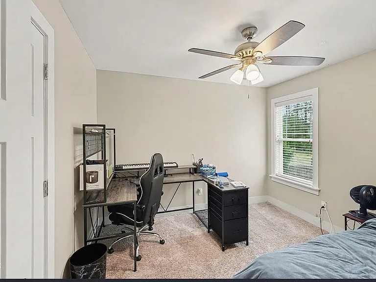 38 Wood Green Dr — Photo 14