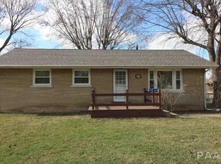 200 Doris St, Washington, IL 61571