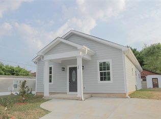 246 Green St, Kernersville, NC 27284