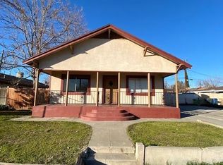 110 Cooper Ave, Bakersfield, CA 93308