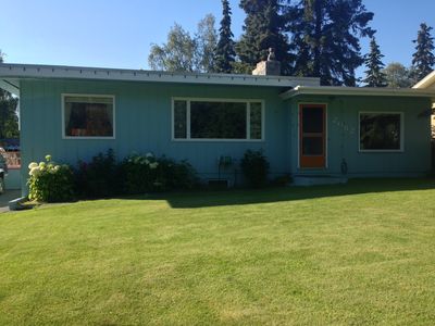 2082 Esquire Dr, Anchorage, AK, 99517