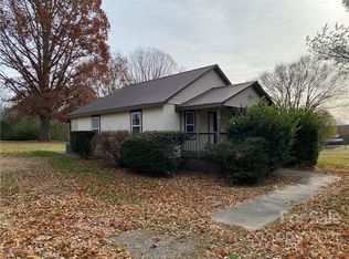 444 Cranfill Rd, Harmony, NC 28634