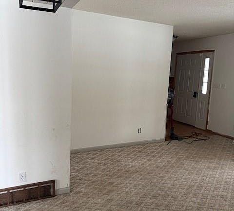 3rd image of 708 Stigney Street