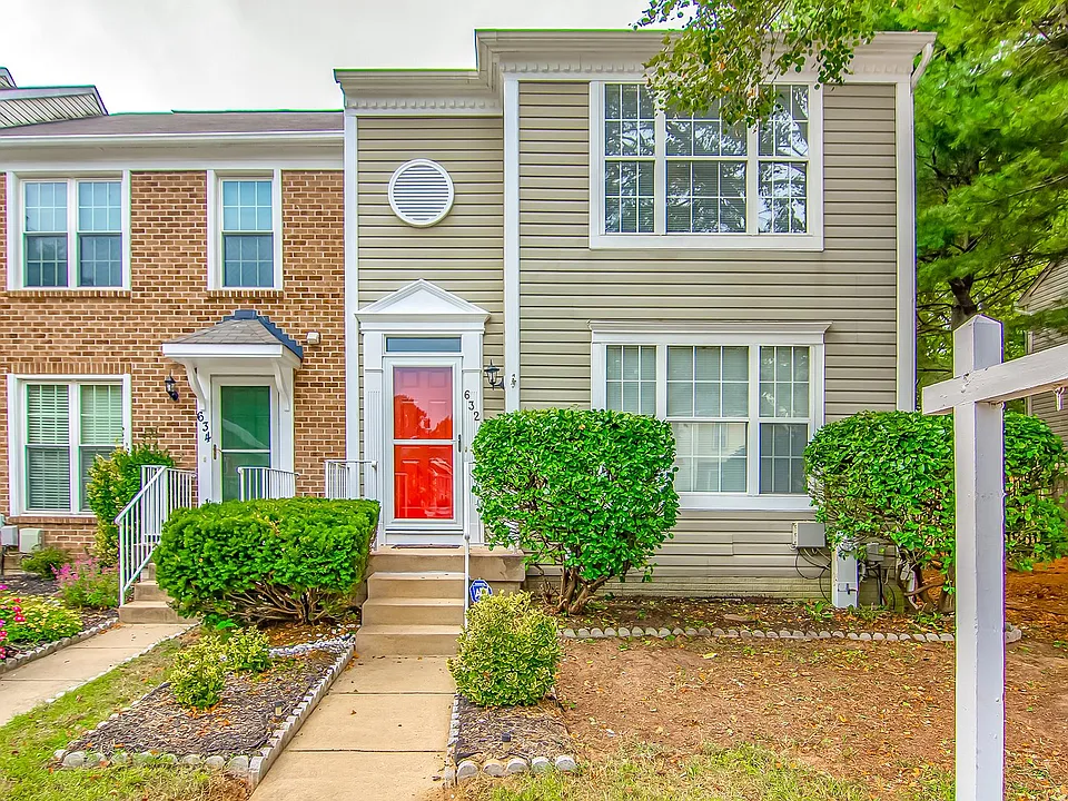 632 Lions Gate Ln
