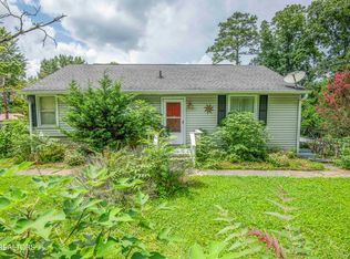 4605 Buffat Mill Rd, Knoxville, TN 37914