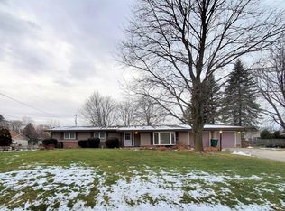 W156N9927 Pilgrim Rd, Germantown, WI 53022