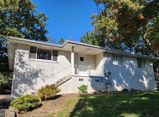 15503-15505 Shamrock Rd SW, Cumberland, MD 21502