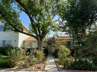 8820 Delco Ave, Winnetka, CA 91306