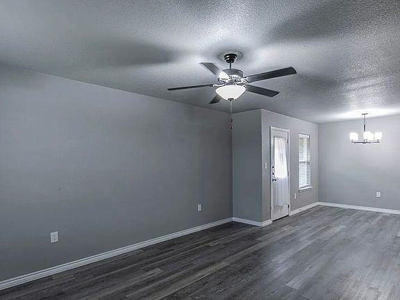 3rd image of 2319 Duntov Dr #A