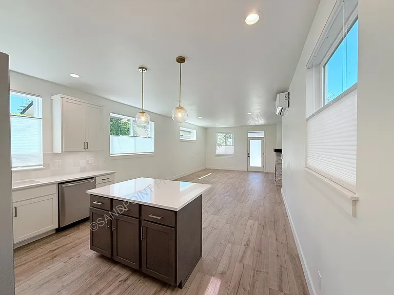655 Oak Ave — Photo 13