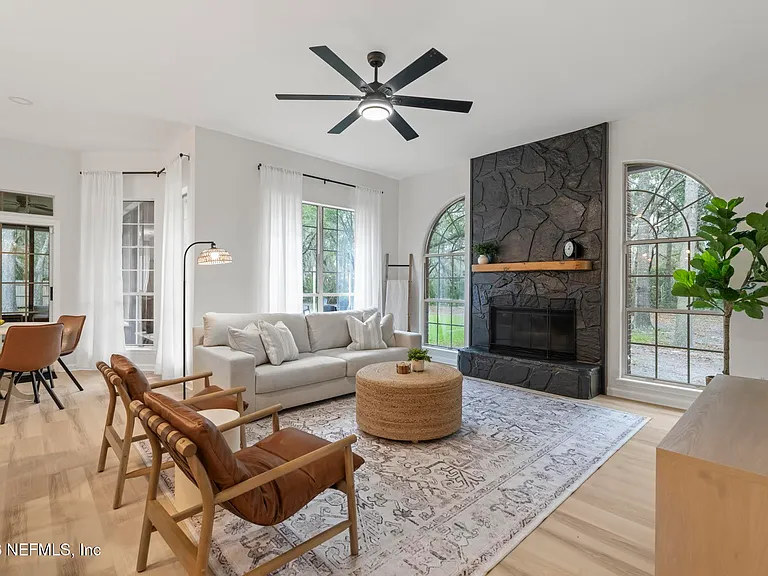 12568 Hunters Branch Way — Photo 23