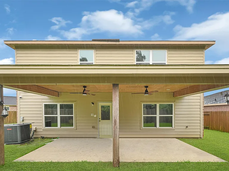 8843 Leclaire Meadow Dr — Photo 20