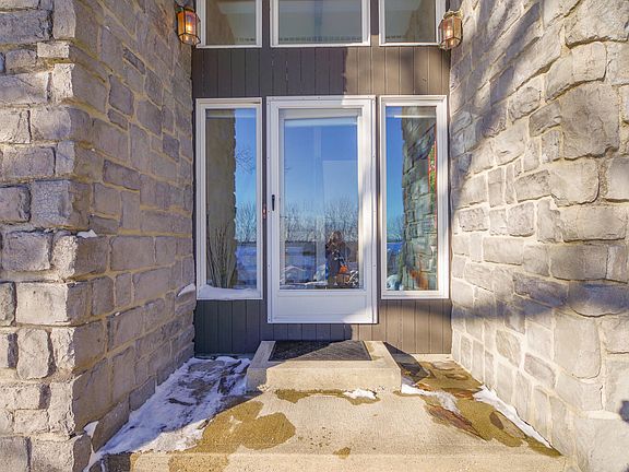 4th image of 25 Acadia Drive