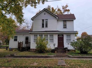 215 N 7th St, Mount Vernon, IL