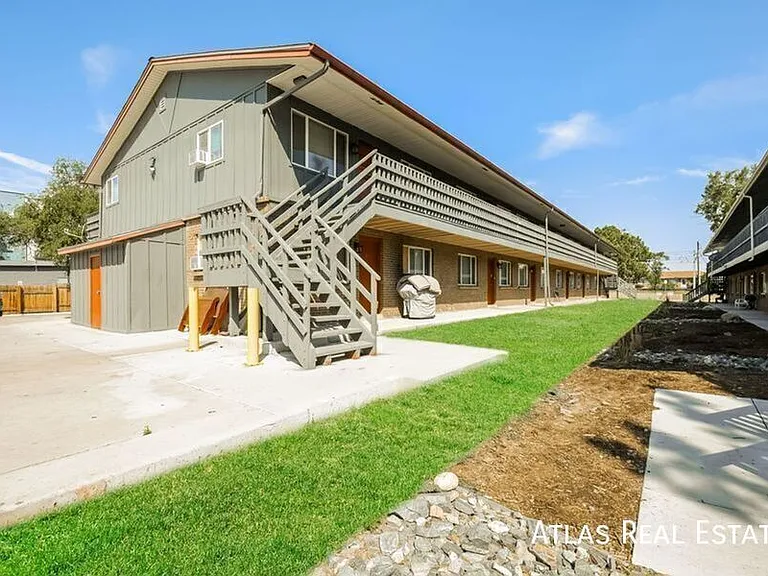 6484 W 13th Ave — Photo 33