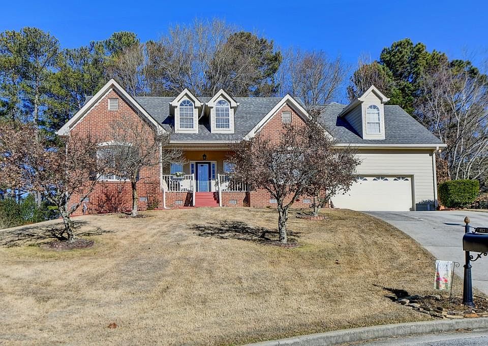 1st image of 812 Piney Point Cir