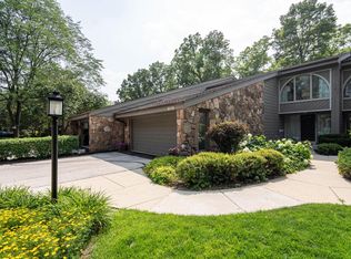 115 N Elm Grove Rd UNIT C, Brookfield, WI 53005