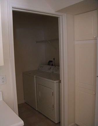 3rd image of 12731 Fair Briar Ln