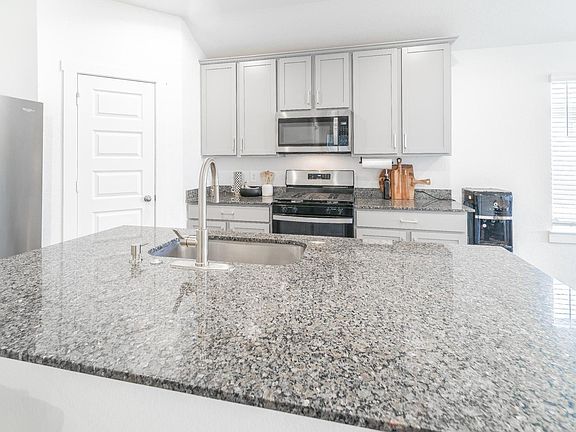 4th image of 3843 Haydon Ridge Ln