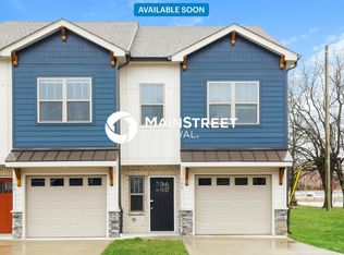 100 Hartsville Ct, Lebanon, TN 37087