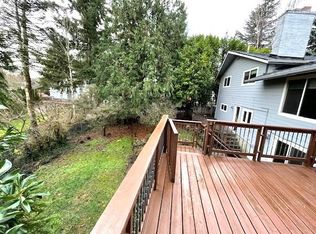 7846 SW 27th Ave, Portland, OR 97219