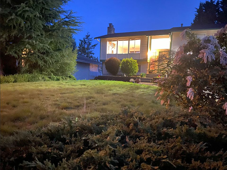 1st image of 13017 NE 134th Pl