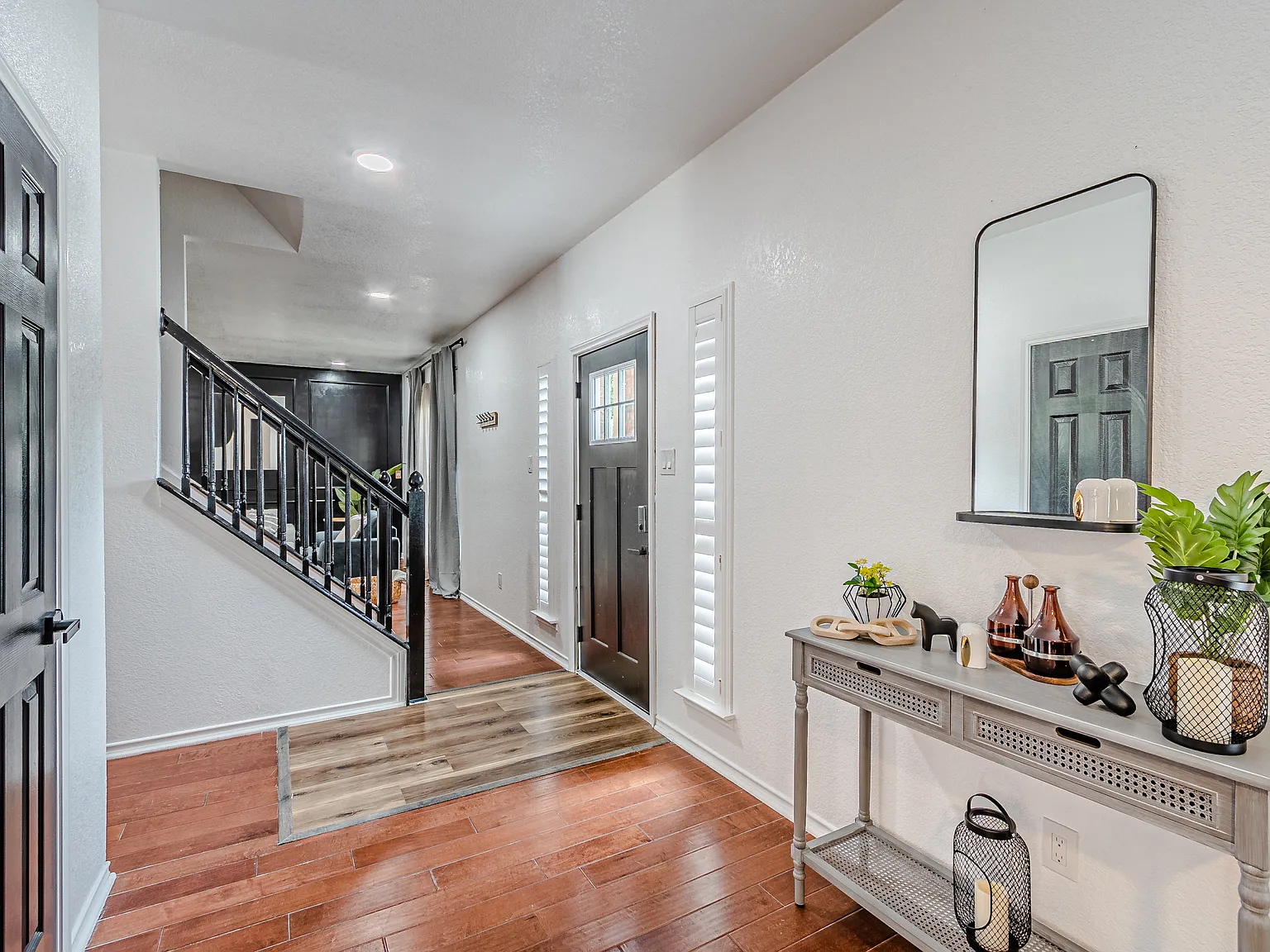 4 bed, $8,750 — Photo 4