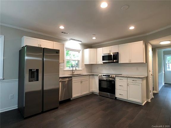 5th image of 5118 Prestwick Ln