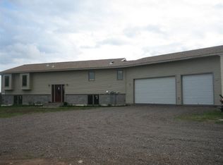 224 W Stark Rd, Esko, MN 55733