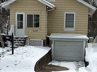 3137 Telegraph Rd, Davenport, IA 52804