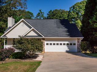 3410 S View Trl, Gainesville, GA 30506