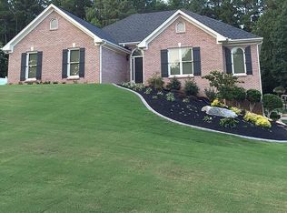 846 Ivy Ridge Dr, Loganville, GA 30052