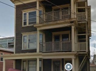 76 Howard St #2F, Lewiston, ME 04240