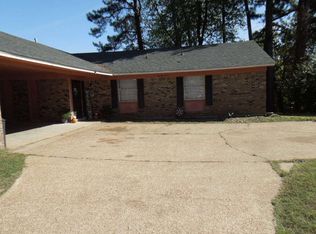 77 Alpine Cv, Jackson, TN 38301